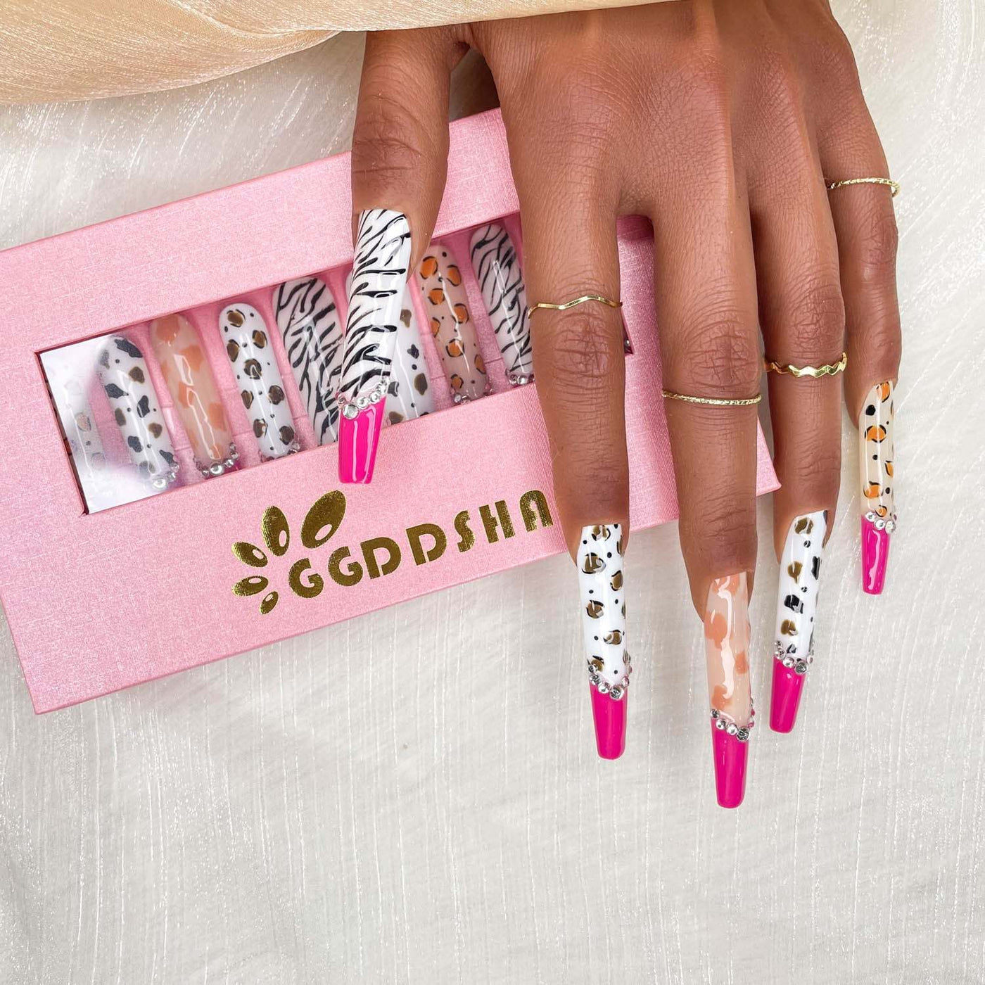 Designer Fashion 3D Hand-painted Nails ,Diamond Zebra